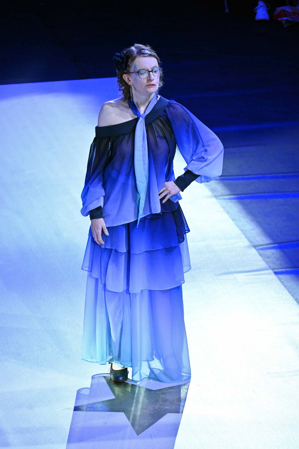 every bodies defile handicap credits emmanuel duguet ()